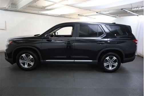 2023 Honda Pilot EX-L 8-Passenger