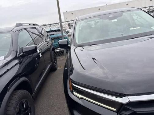 2023 Honda Pilot EX-L 8-Passenger