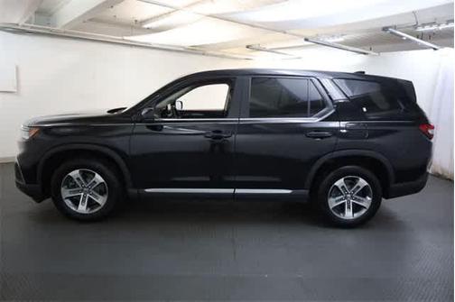 2023 Honda Pilot EX-L 8-Passenger