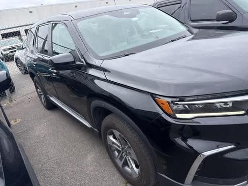 2023 Honda Pilot EX-L 8-Passenger