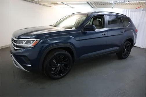 2022 Volkswagen Atlas 3.6L SE w/Technology