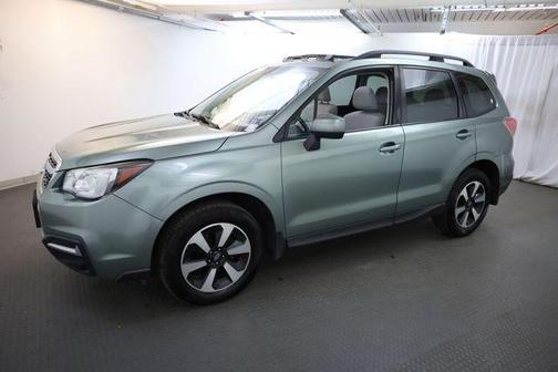 Jasmine Green Metallic 2018 Subaru Forester 2.5i Premium