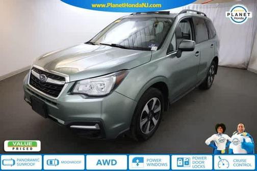 Jasmine Green Metallic 2018 Subaru Forester 2.5i Premium