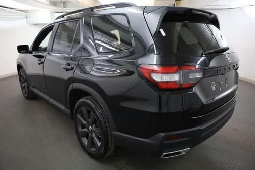 Crystal 2023 Honda Pilot Sport