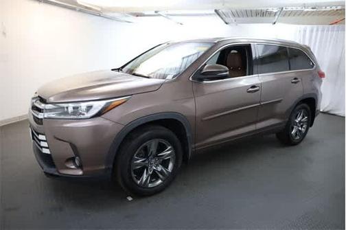 2017 Toyota Highlander Limited