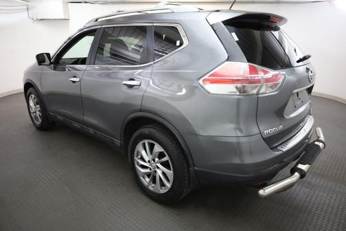 Gun Metallic 2015 Nissan Rogue SL