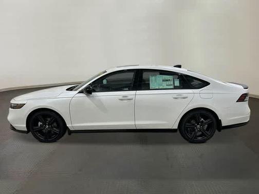 Platinum White Pearl 2026 Honda Accord Hybrid Sport-L