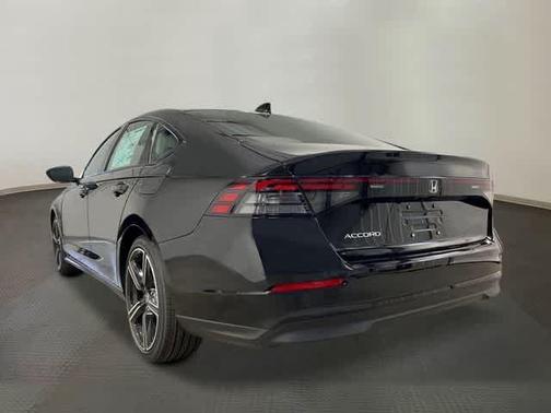 Crystal Black Pearl 2026 Honda Accord SE