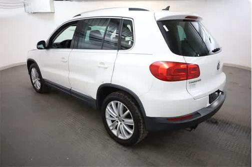 2012 Volkswagen Tiguan SE