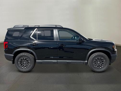 Crystal Black Pearl 2026 Honda Passport TrailSport