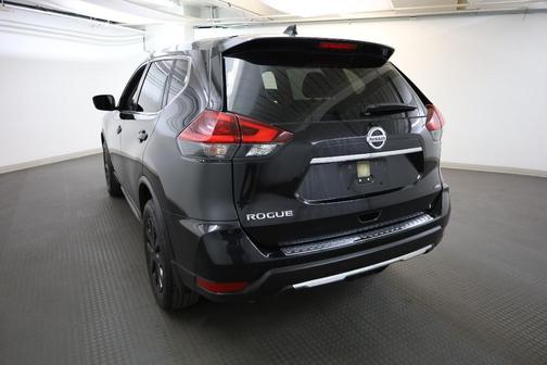 Magnetic Black 2020 Nissan Rogue S