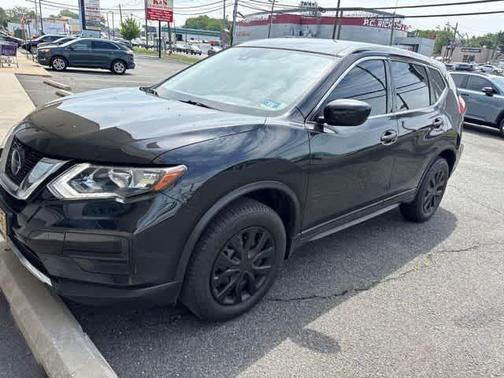 Magnetic Black 2020 Nissan Rogue S