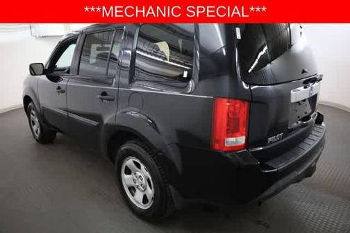 Crystal Black Pearl 2014 Honda Pilot LX