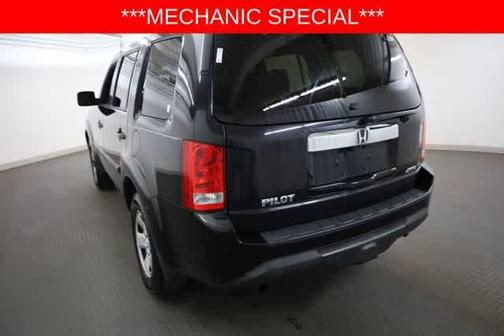 Crystal Black Pearl 2014 Honda Pilot LX