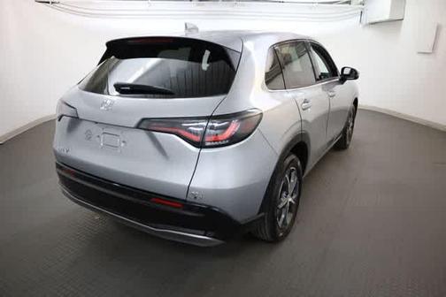 Lunar Silver Metallic 2024 Honda HR-V EX-L