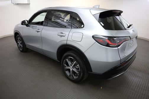 Lunar Silver Metallic 2024 Honda HR-V EX-L