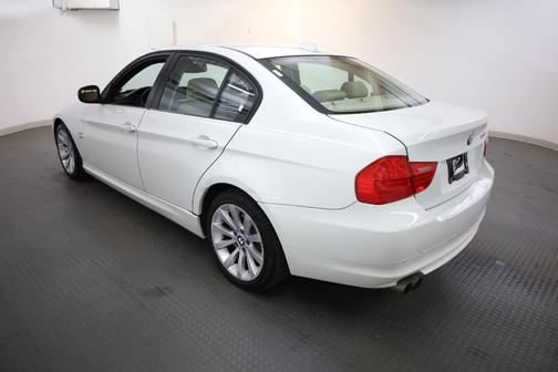 2011 BMW 328 i xDrive
