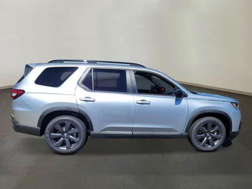 Solar Silver Metallic 2026 Honda Pilot Sport