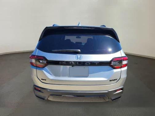 Solar Silver Metallic 2026 Honda Pilot Sport