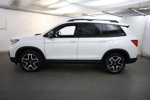 Platinum White Pearl 2023 Honda Passport Elite