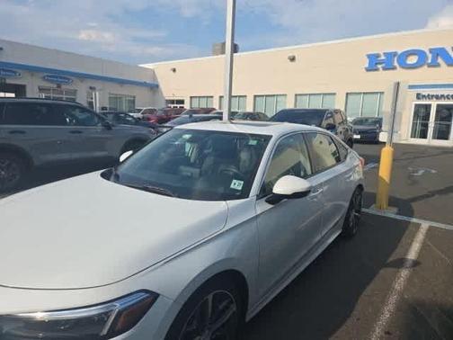 2022 Honda Civic Touring