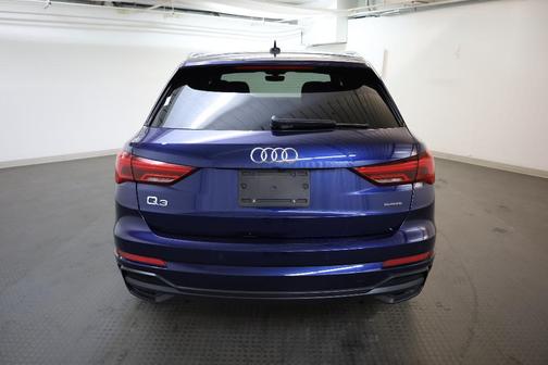 2022 Audi Q3 45 S line Premium