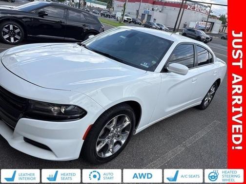 2016 Dodge Charger SXT