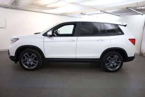 Platinum White Pearl 2023 Honda Passport EX-L