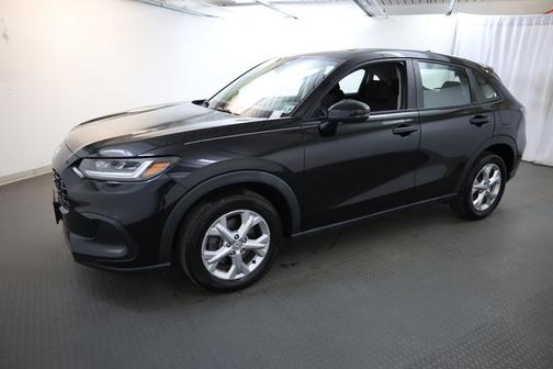 Crystal Black Pearl 2023 Honda HR-V LX