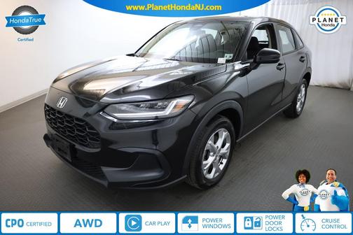 Crystal Black Pearl 2023 Honda HR-V LX