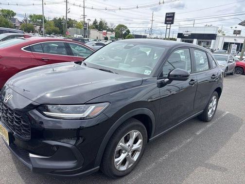 Crystal 2023 Honda HR-V LX