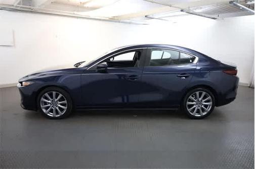 2023 Mazda Mazda3 FWD w/Select Package
