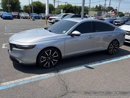 2023 Honda Accord Hybrid Touring