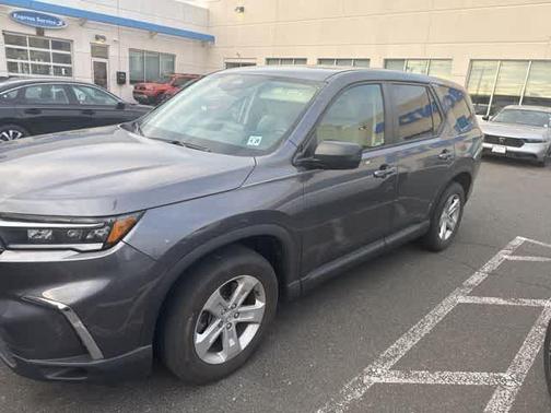 2023 Honda Pilot LX