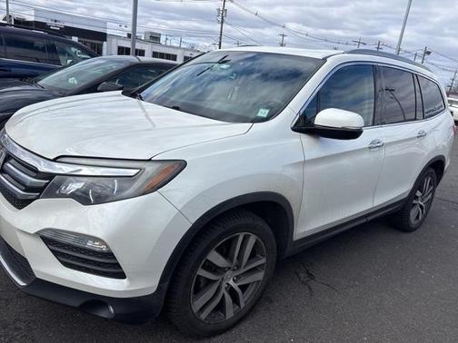 2017 Honda Pilot Elite