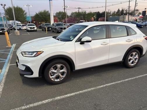 2024 Honda HR-V LX