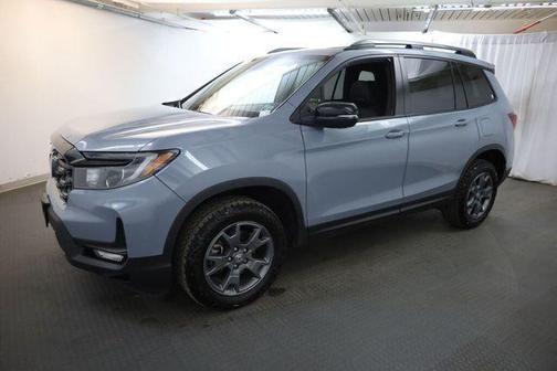Sonic Gray Pearl 2024 Honda Passport TrailSport