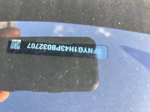 2023 Honda Pilot EX-L 8-Passenger