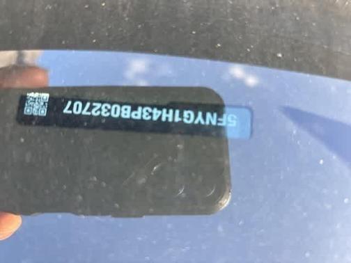 2023 Honda Pilot EX-L 8-Passenger