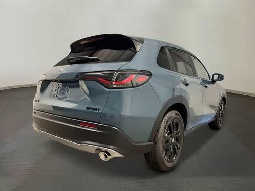 Pearl 2026 Honda HR-V Sport