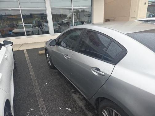 2012 Mazda Mazda3 i Sport