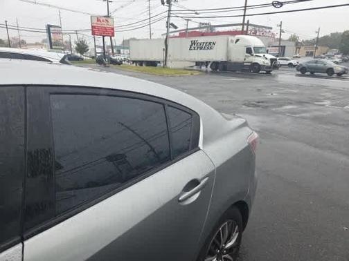 2012 Mazda Mazda3 i Sport