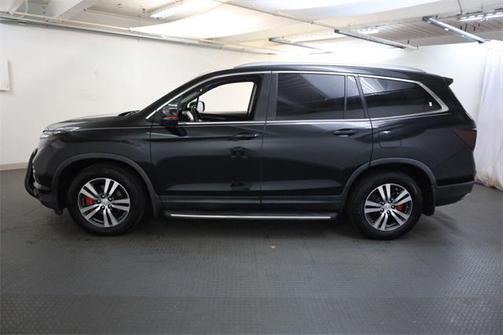 2016 Honda Pilot EX-L w/ Navigation