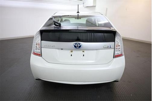 2013 Toyota Prius Plug-in Base