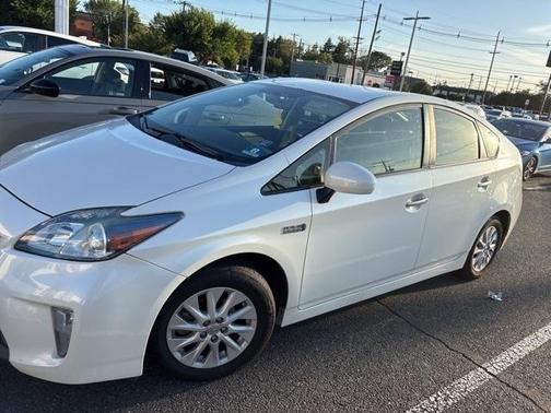 2013 Toyota Prius Plug-in Base