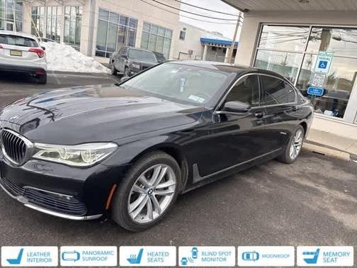 2016 BMW 750 i xDrive