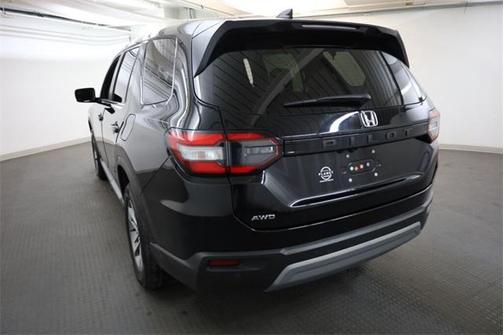 2023 Honda Pilot EX-L 8-Passenger