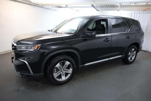 2023 Honda Pilot EX-L 8-Passenger