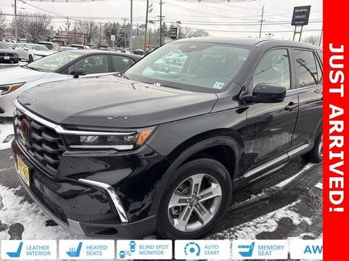 2023 Honda Pilot EX-L 8-Passenger