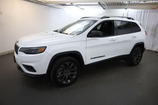 Bright White Clearcoat 2021 Jeep Cherokee Latitude Lux